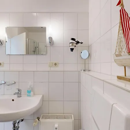 Apartament Appartementhaus Binzer Sterne 23 *